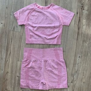 Seamless crop top / short set